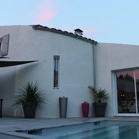 La Rochelle Charmante Maison Avec Piscine Casa vacanze *