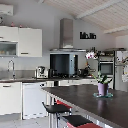 La Rochelle Charmante Maison Avec Piscine Nieul-sur-Mer