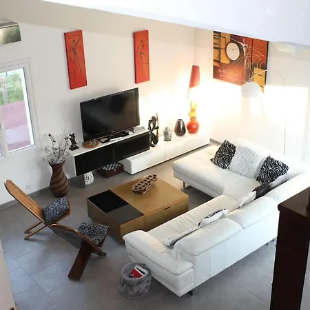 La Rochelle Charmante Maison Avec Piscine