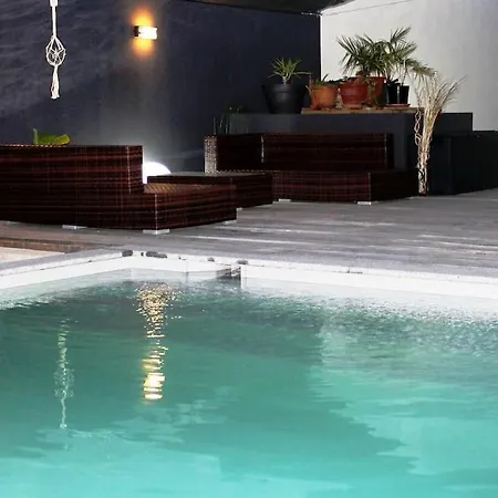 Casa vacanze La Rochelle Charmante Maison Avec Piscine